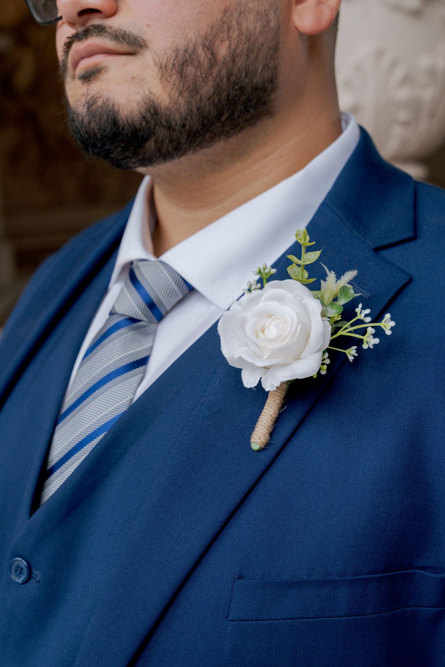Blue color theme for SF City Hall Groom