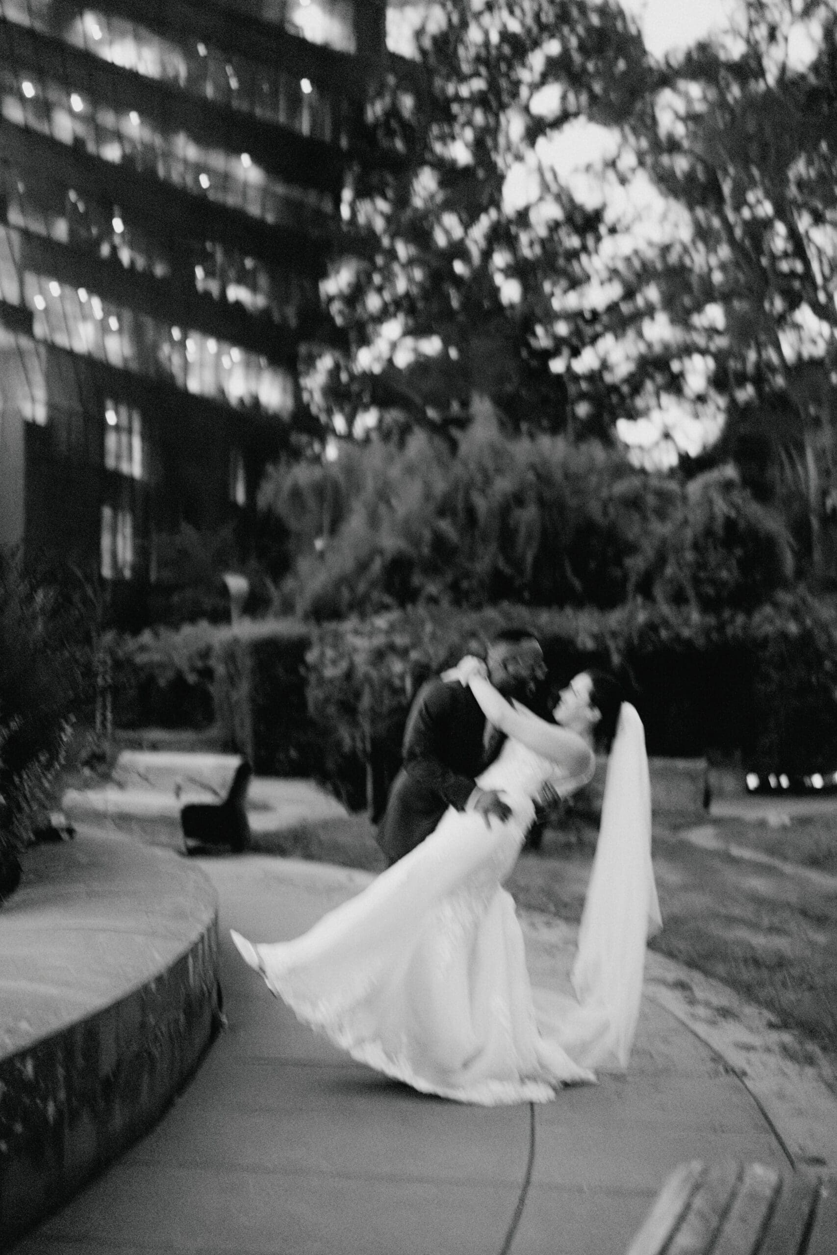 Artistic Black and White Photo of groom and bride in Golden Gate Park at night